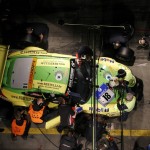 Der Rennwagen Porsche 911 GT3 RSR von Manthey Racing beim 24h Rennen