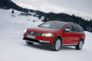 Der Volkswagen Passat Alltrak ist mit Front- und Allradantrieb zu haben