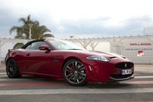 Das XKR-S Cabriolet von Jaguar in der Frontansicht