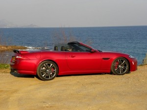 XKR-S Cabriolet zeigt sich von der Seite