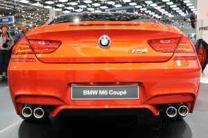Das Hinterteil des BMW M6 Coupe in Genf