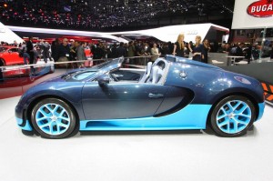 Bugatti zeigt Veyron 16.4 Grand Sport Vitesse auf dem Genfer Autosalon 2012