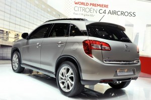 Der Citroen C4 Aircross in der Heckansicht