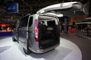 Ford Transit Tourneo Custom präsentiert sich in Genf