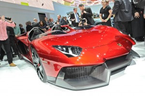 Front, Grill des Supersportlers Lamborghinis Aventador J