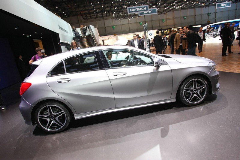 Galerie Mercedes Benz A Klasse Seitenansicht Bilder Und Fotos