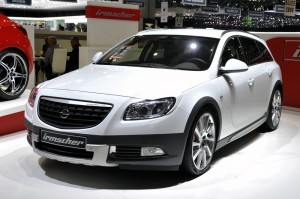 Opel Insignia ST aufgemotzt von Irmscher - Genf 2012