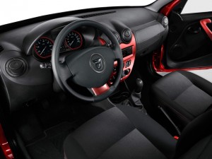 Dacia Sandero Stepway II mit Design-Paket Rot - Innenraum