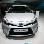 Die Frontpartie des Toyota Yaris Hybrid