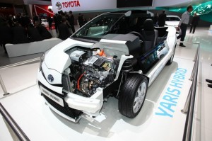Der Motor des Toyota Yaris Hybrid