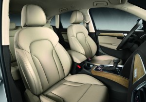 Der Innenraum des Audi Q5 2012