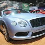 Bentley Continental GTC V8 in der Frontansicht