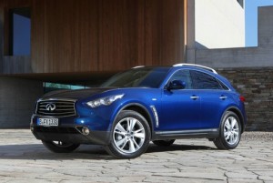 Infiniti FX 30d GT Premium Facelift in Blau