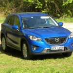 Mazda CX-5 2012 in Blau (Frontansicht, Standaufnahme)