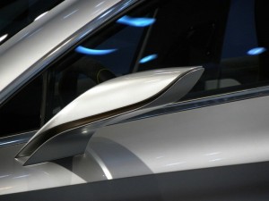 Der Außenspiegel des Mercedes-Benz Concept Style Coupe