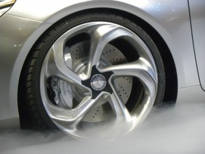 Die 21 Zoll Felgen des Mercedes-Benz Concept Style Coupe