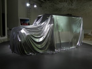Die neue Mercedes-Benz G-Klasse vor der Enthüllung auf der Auto China 2012