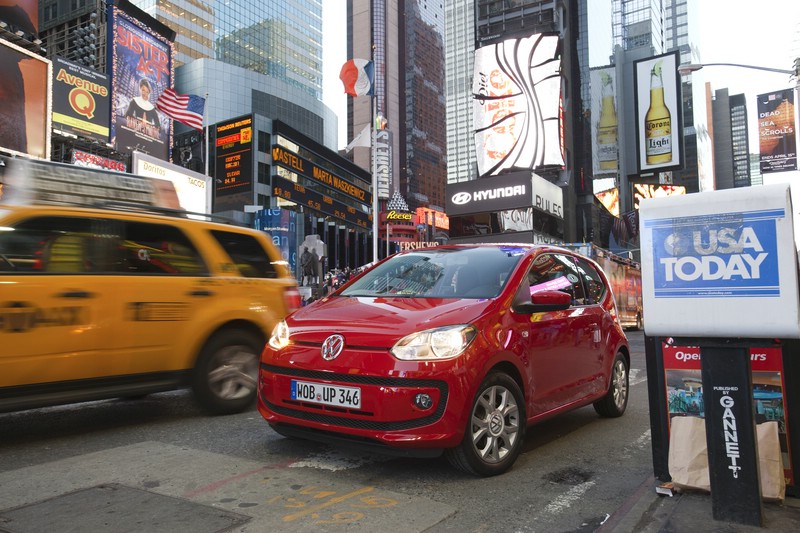 VW up in Rot in New York
