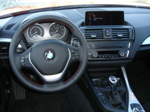 Cockpit des BMW 116d
