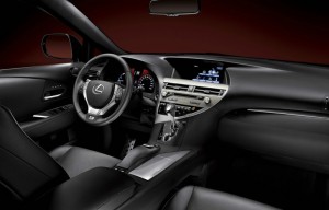 Interieur des Lexus RX 450h F-Sport