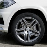 Die 21-Zoll-Felgen des Mercedes-Benz GL 63 AMG