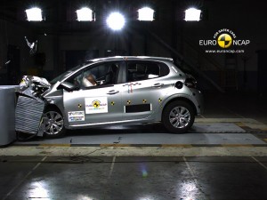 Der neue Peugeot 208 im Crashtest