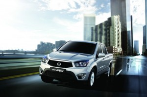 Ssangyong Actyon Sports in Silber