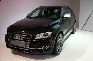 Audi SQ5 in Pantherschwarz