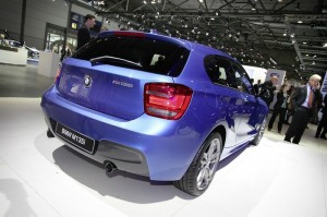 Die Heckansicht des BMW 1er