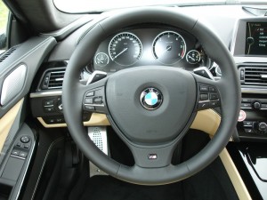 Das Cockpit des neuen BMW 6er Coupe 640d