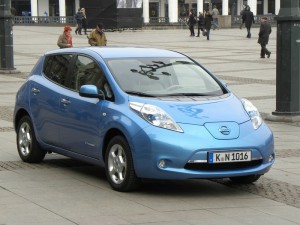 Der neue Nissan Leaf fährt rein elektrisch