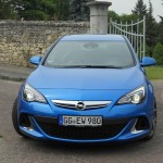 Die Frontpartie des Opel Astra OPC