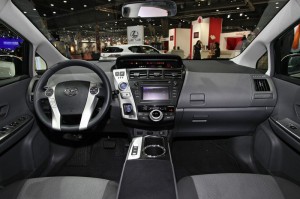 Der Innenraum des Toyota Prius +