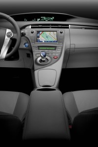 Die Mittelkonsole des Toyota Prius Plug-in Hybrid