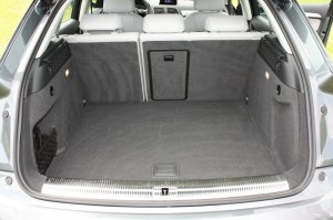 Der Kofferraum des Audi Q3 quattro 2.0 TSFI