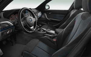 BMW 1er Innenraum in schwarz