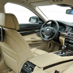 Der Innenraum des BMW 750 Li