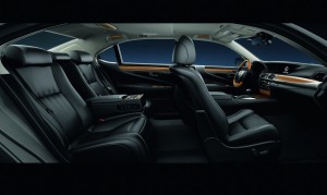 Der Innenraum des Lexus LS 600h