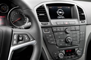 Die Mittelkonsole des Opel Insignia 1.4 Turbo LPG Ecoflex