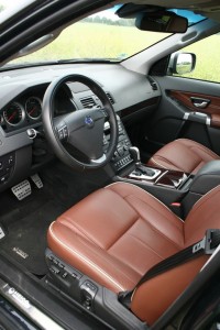 Cockpit des Testwagens Volvo XC90 Heico Sportiv