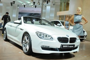 Das neue BMW 6er Cabrio in Weiss