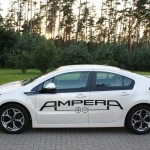 Die Seitenpartie des Opel Ampera
