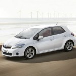 Toyota Auris D-CAT in Weiß