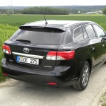 Toyota Avensis T27 in der Heckansicht