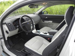 Die Fahrerseite vom Volvo C30 Electric