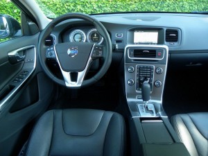Das Cockpit des neuen Volvo V60 D5
