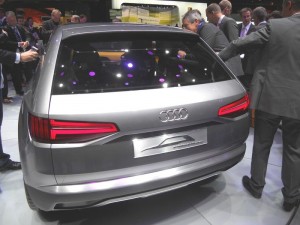 Audi Crosslane Coupé auf dem Pariser Autosalon 2012