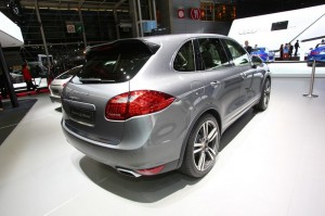 Porsche Cayenne S Diesel auf der Paris Motor Show 2012