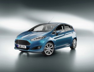 Ford Fiesta Modell 2013 in Blau-Metallic