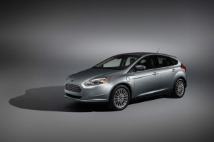 Ford Focus Electric 2013 in der Front- Seitenansicht